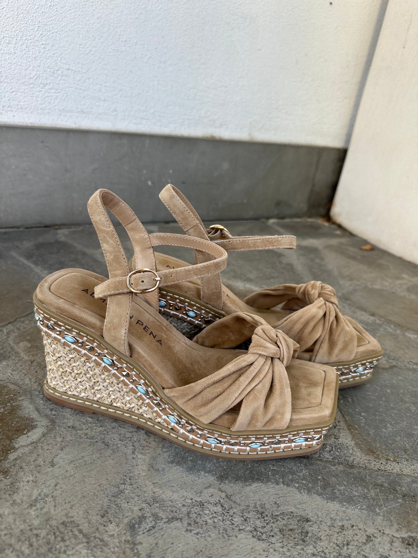 ZEPPA ALMA BEIGE