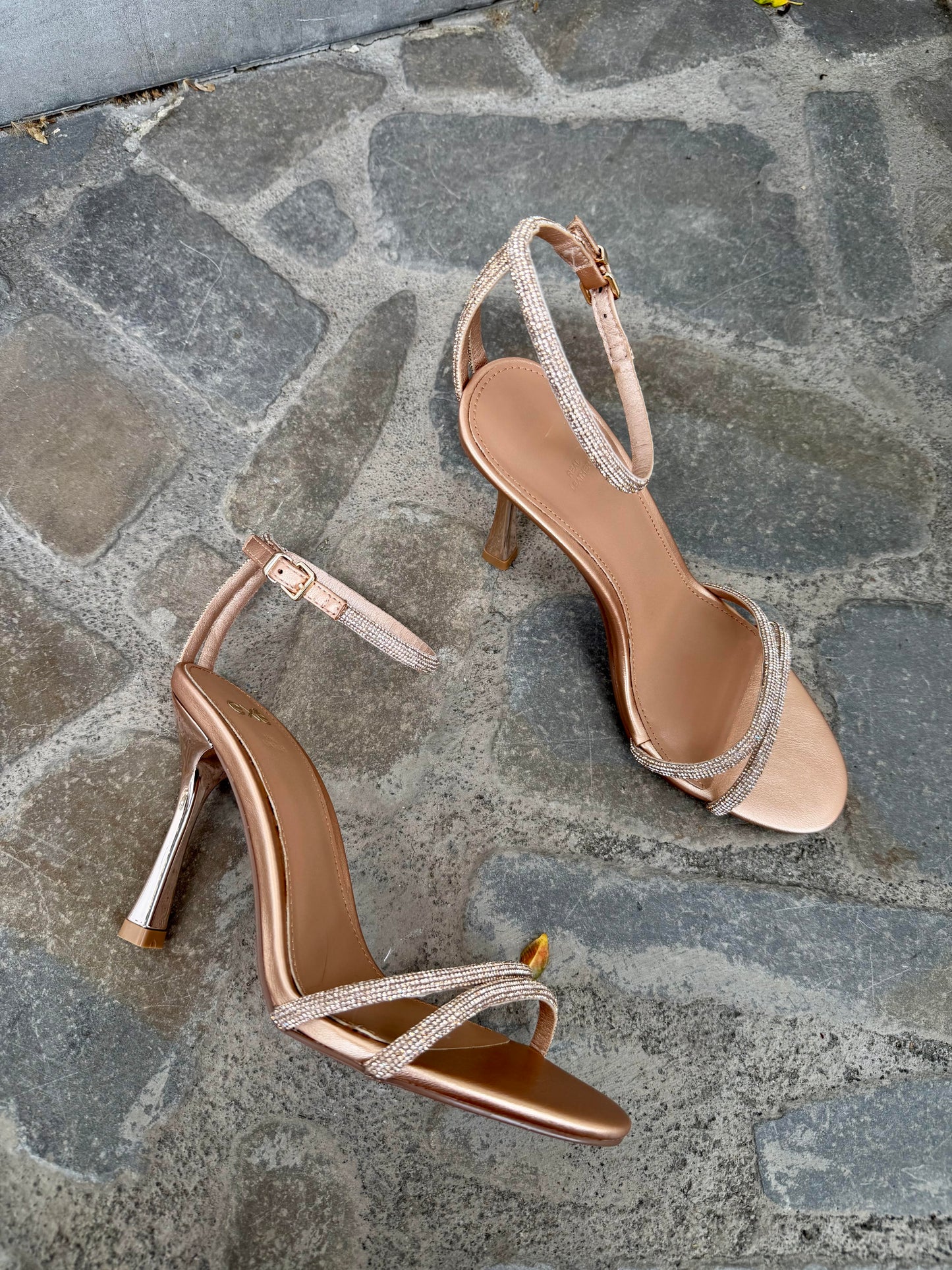 SANDALO STRASS ORO ROSA