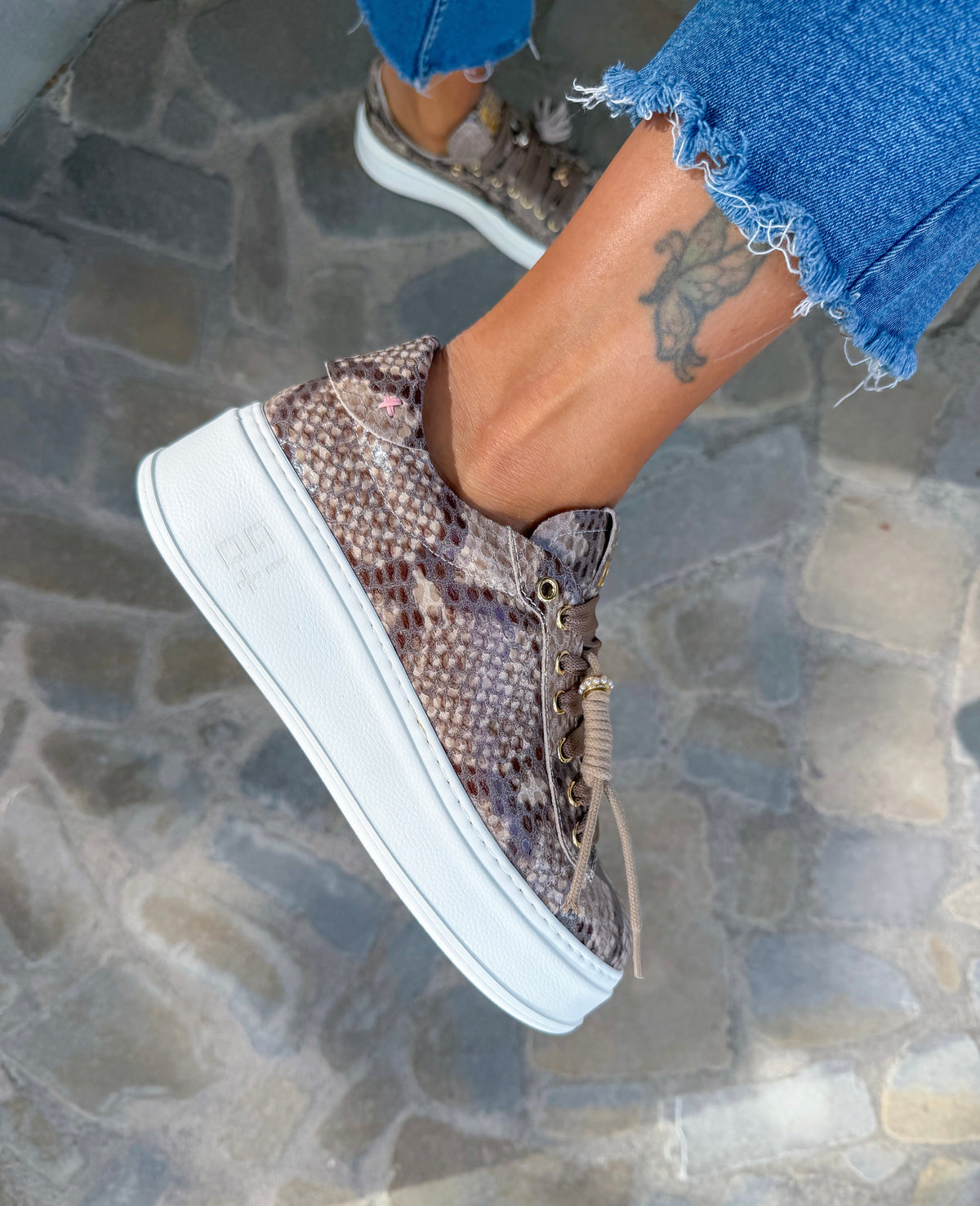 SNEAKERS PIA PITONATA