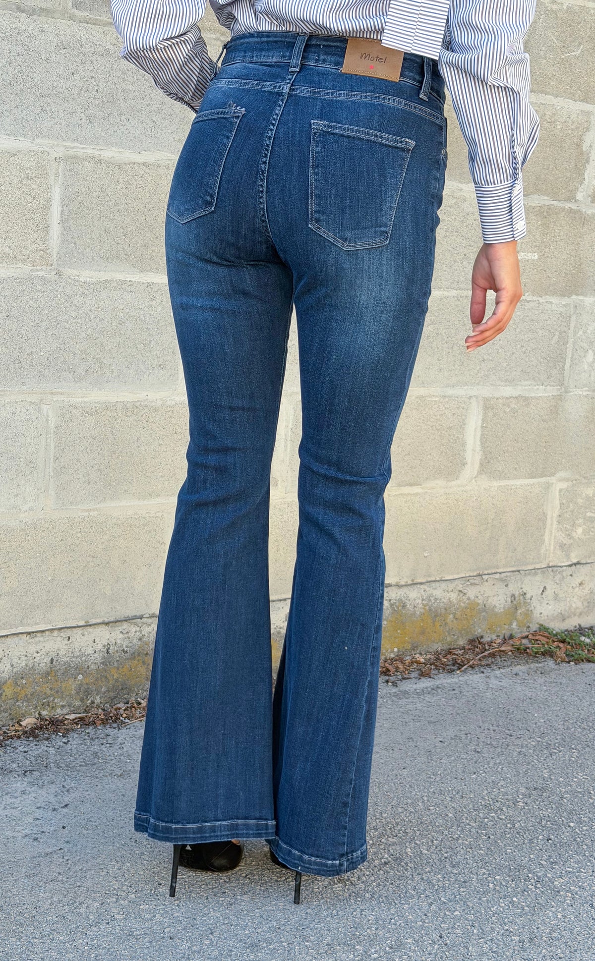 JEANS ZAMPA BLU