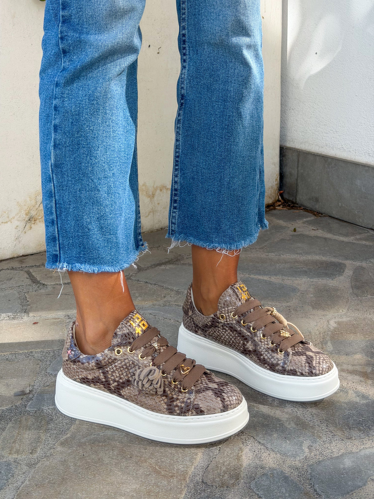 SNEAKERS PIA PITONATA