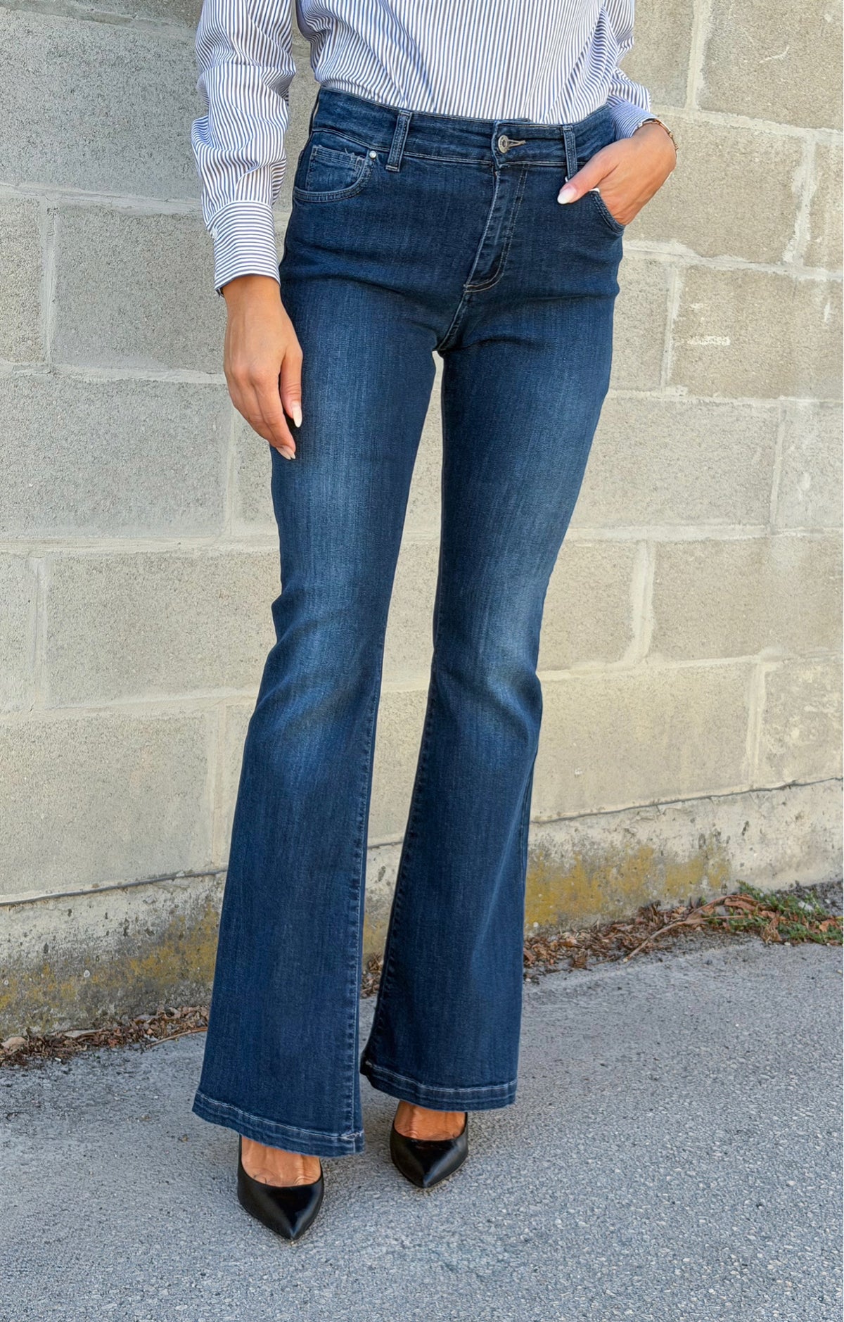 JEANS ZAMPA BLU