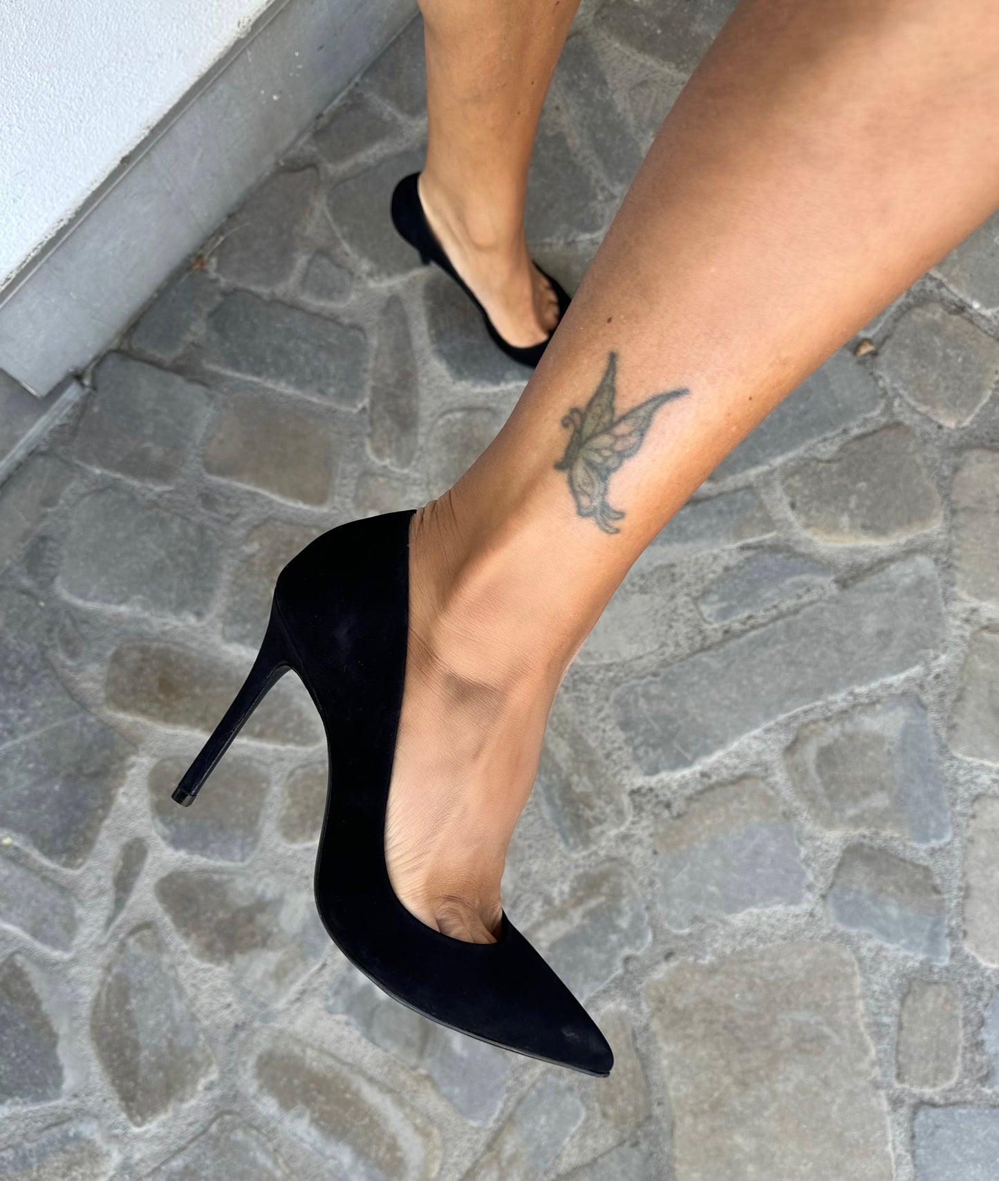 DECOLLETE' CAMOSCIO NERO