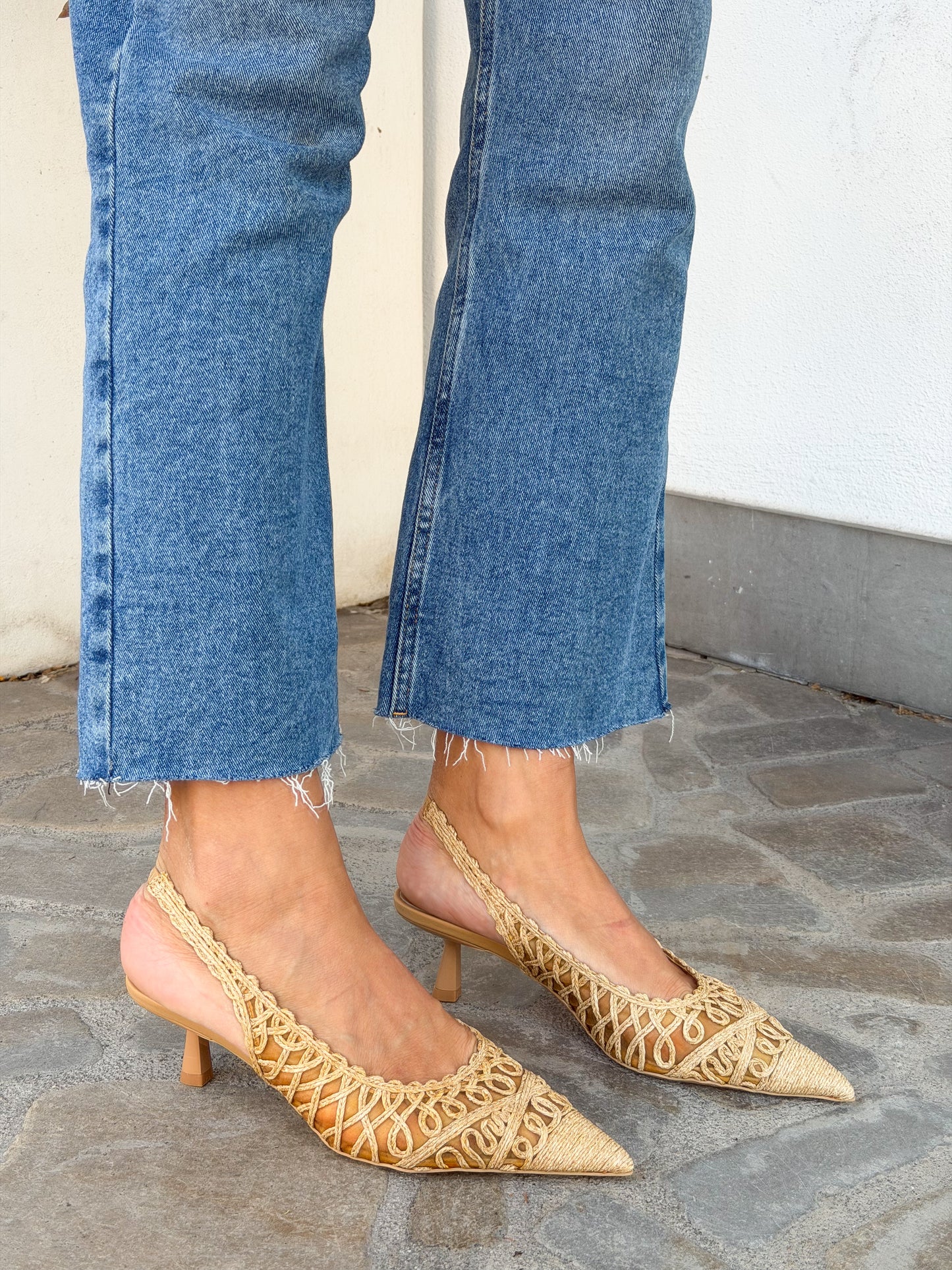 SLINGBACK IN RAFIA BEIGE