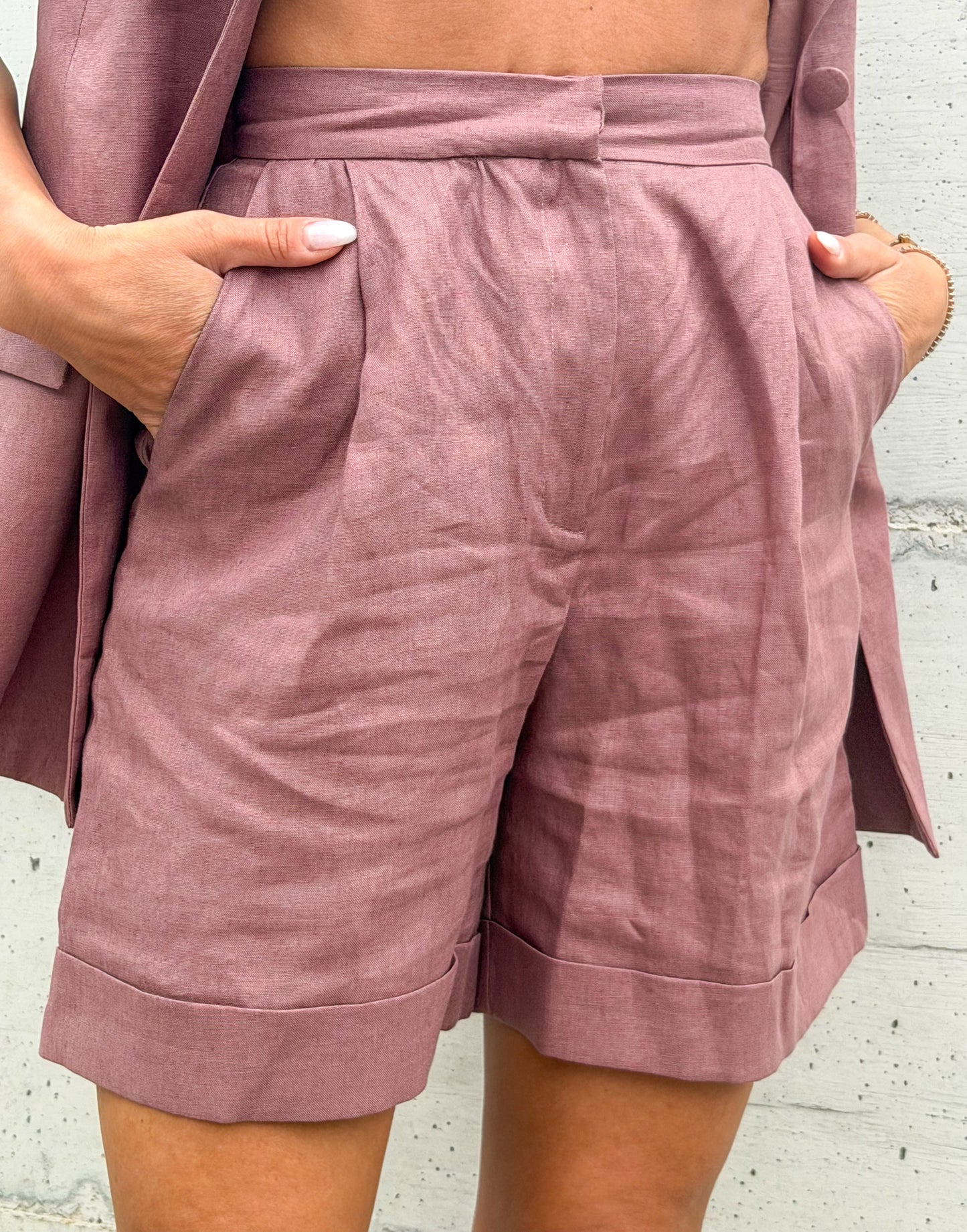 SHORTS IN LINO COFFEE