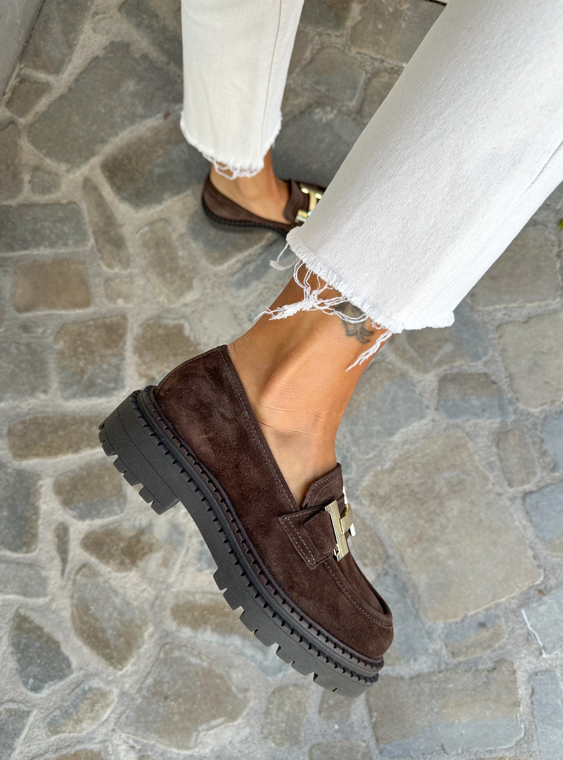 MOCASSINO IN CAMOSCIO MARRONE