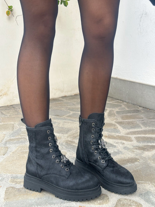 ANFIBIO IN CAVALLINO NERO