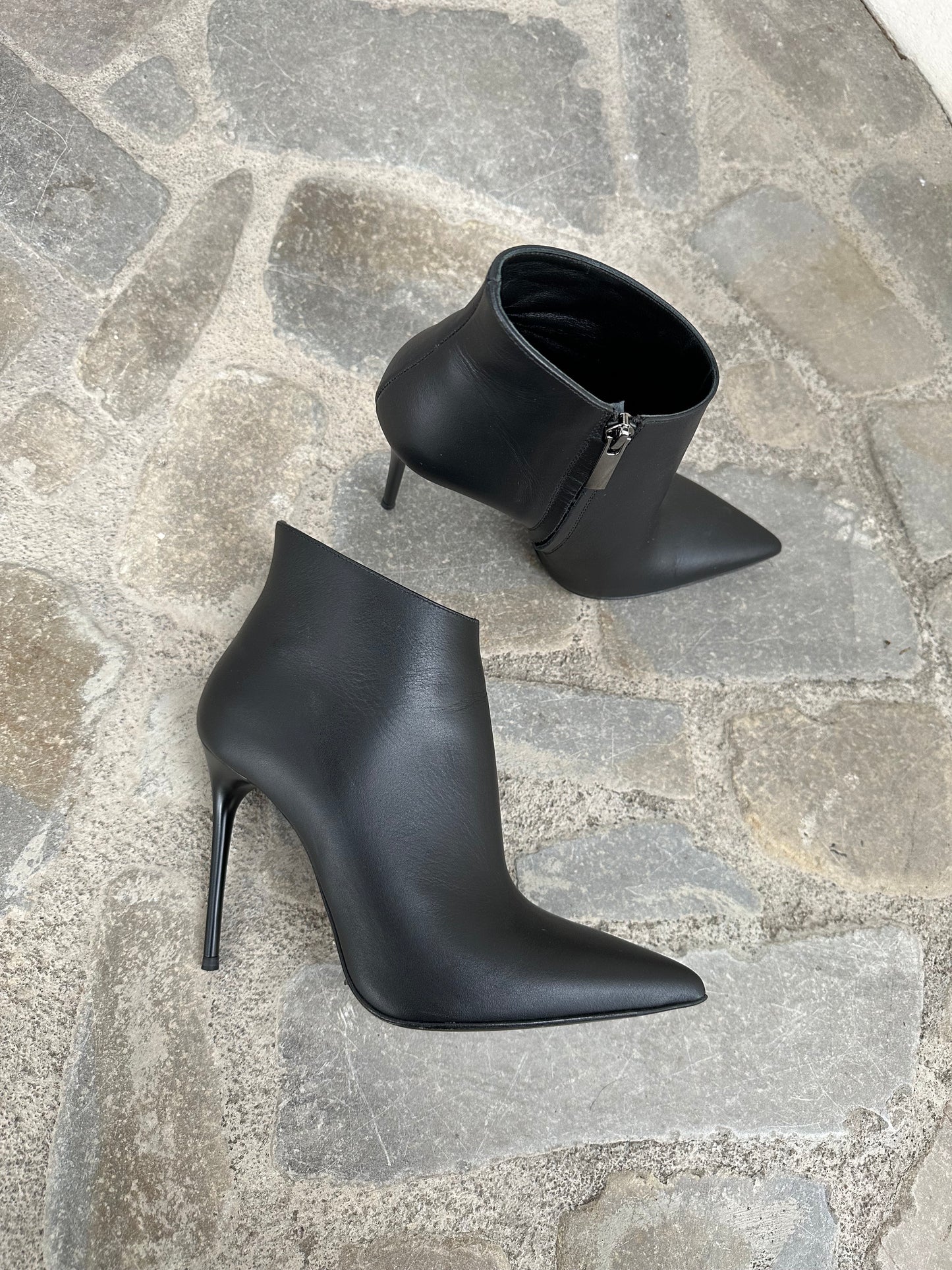 STIVALETTO LEVANTESI NERO