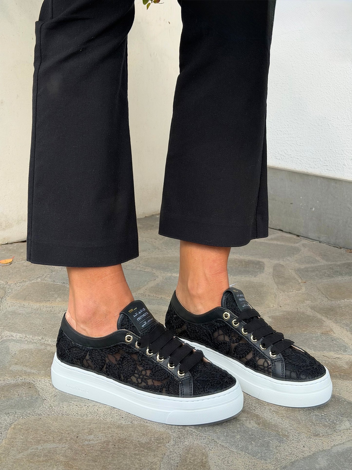 SNEAKERS LACE NERA