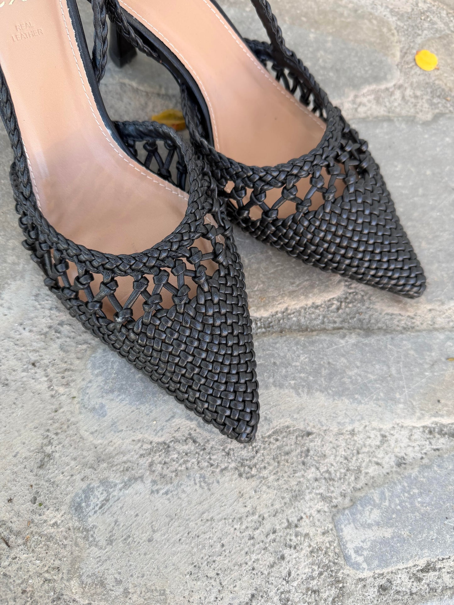 SLINGBACK SELENA NERA